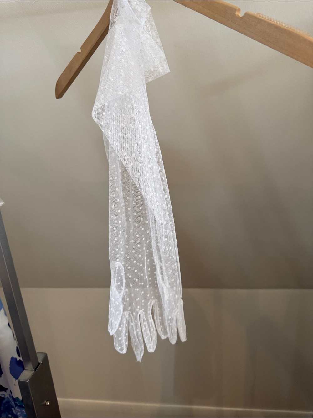 Bridal White Polka Dot Gloves - Women